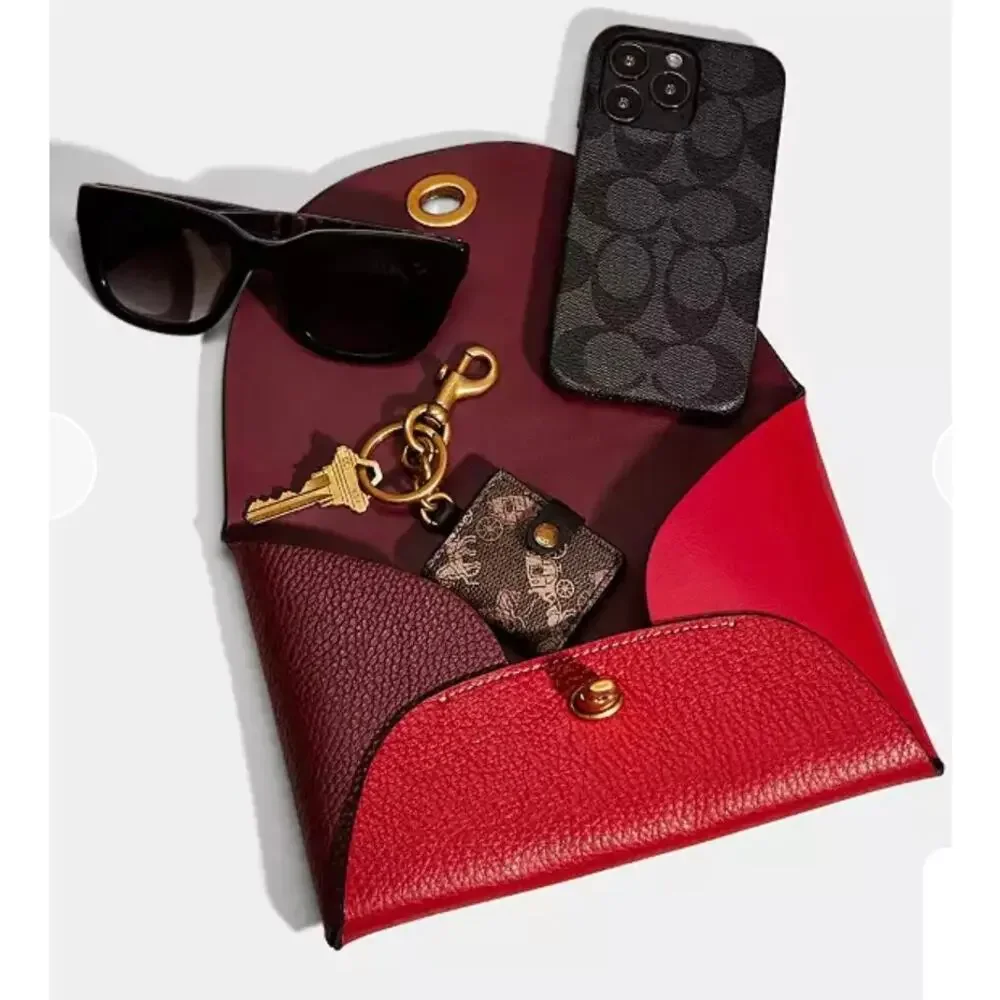 COACH - Remade Colorblock Large Pouch RED